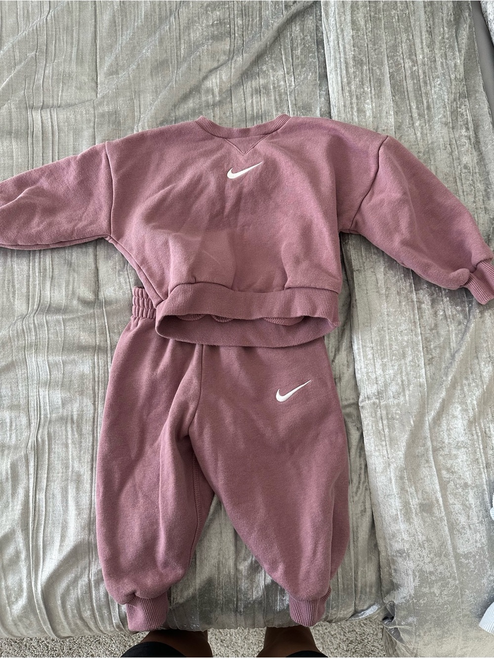 Nike Kids Mauve Sweatshirt & Joggers Set - White Swoosh